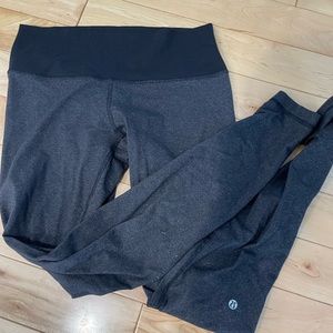 Lululemon size 8 leggings